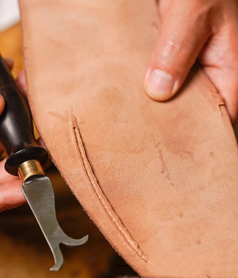 Pisau Tukang Sepatu Baja Tahan - Leatherwork Clamp ulasan dan harga
